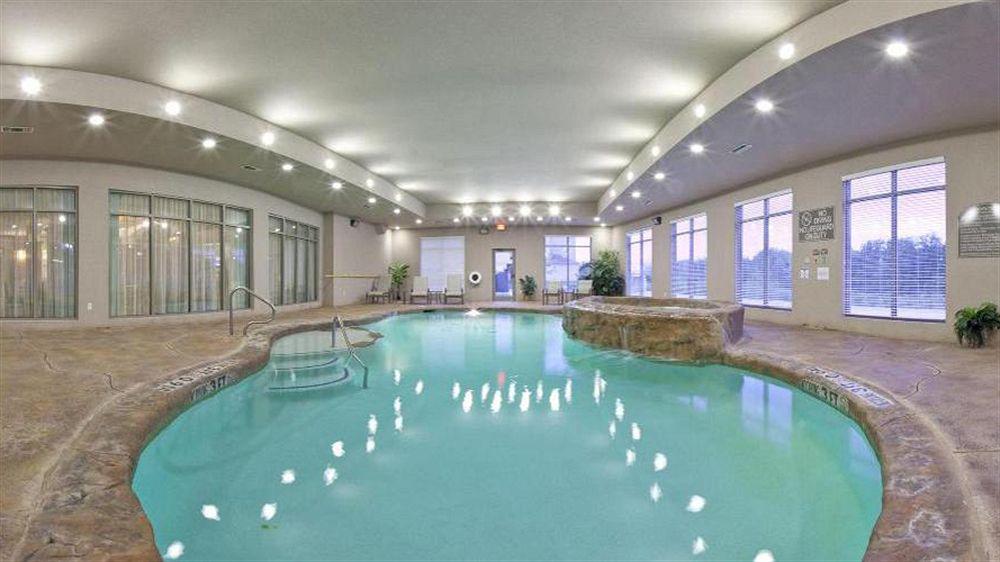 Holiday Inn Express Hotel & Suites Mansfield By Ihg Zewnętrze zdjęcie