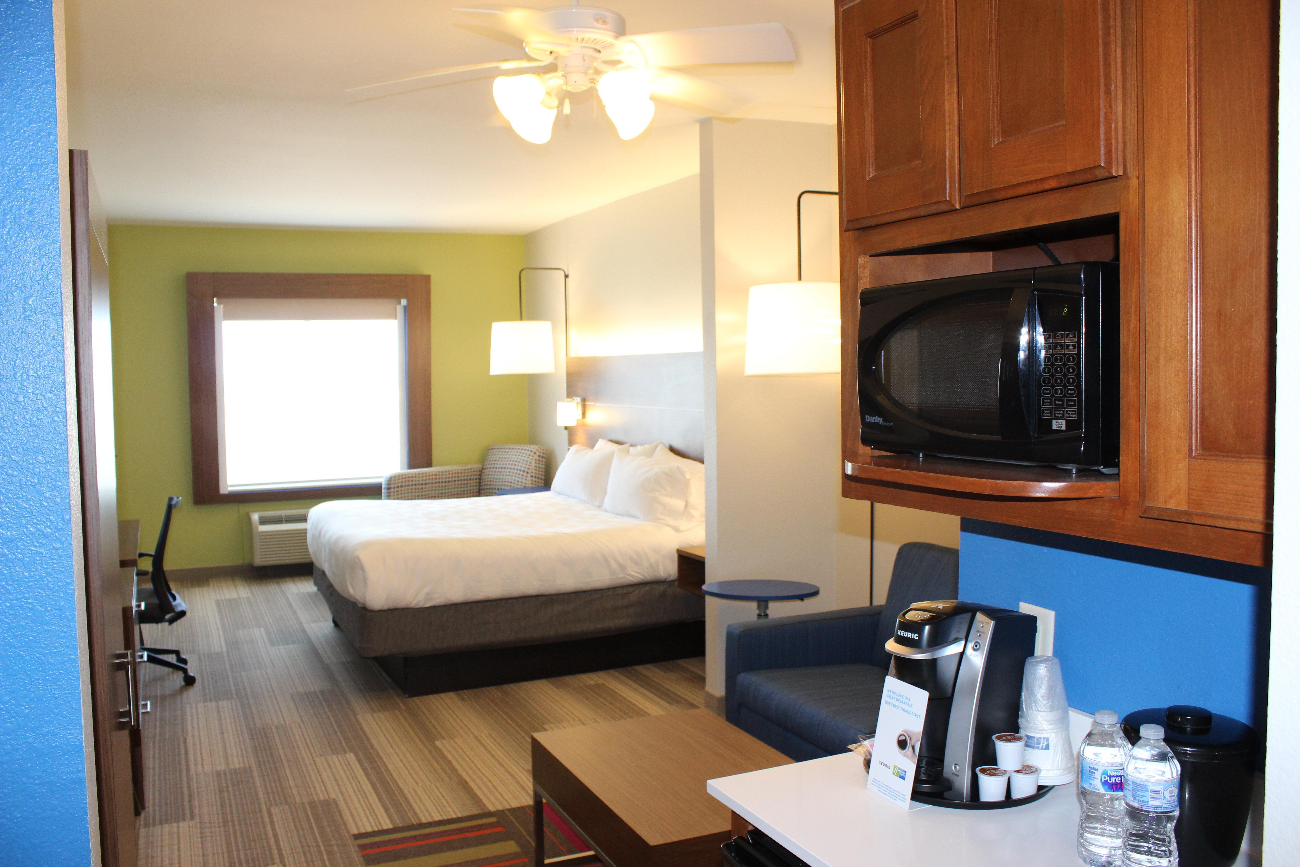 Holiday Inn Express Hotel & Suites Mansfield By Ihg Zewnętrze zdjęcie