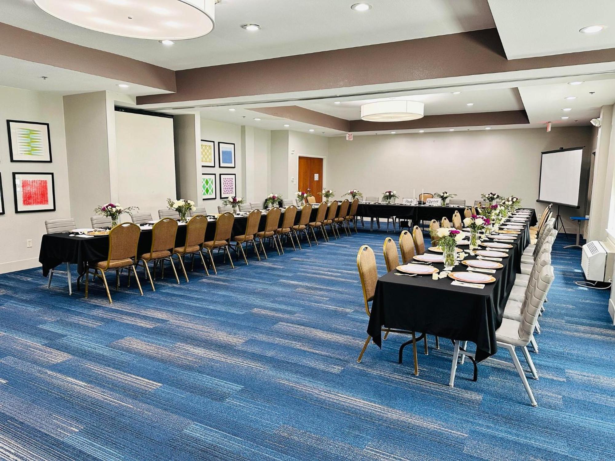 Holiday Inn Express Hotel & Suites Mansfield By Ihg Zewnętrze zdjęcie